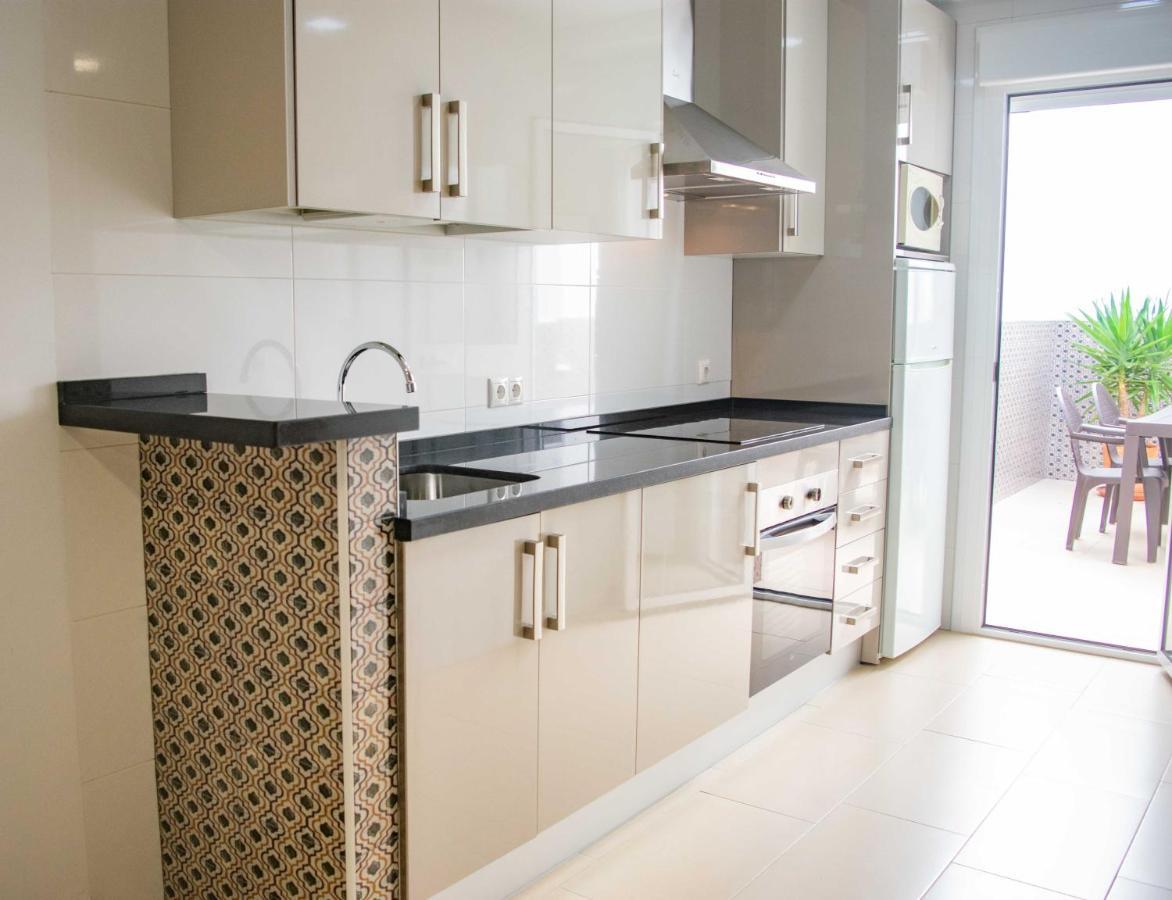 Noria Is A Comfortable Apartment With Patio And Large Terrace In Conil Conil De La Frontera Eksteriør bilde